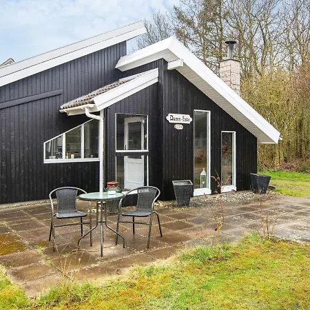 4 Person In Hemmet-by Traum Hemmet